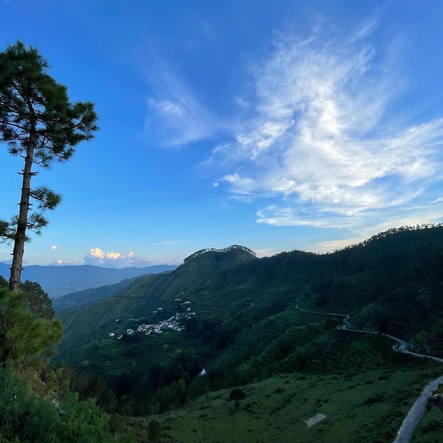 Bsr Farms Resort Pauri Exterior foto