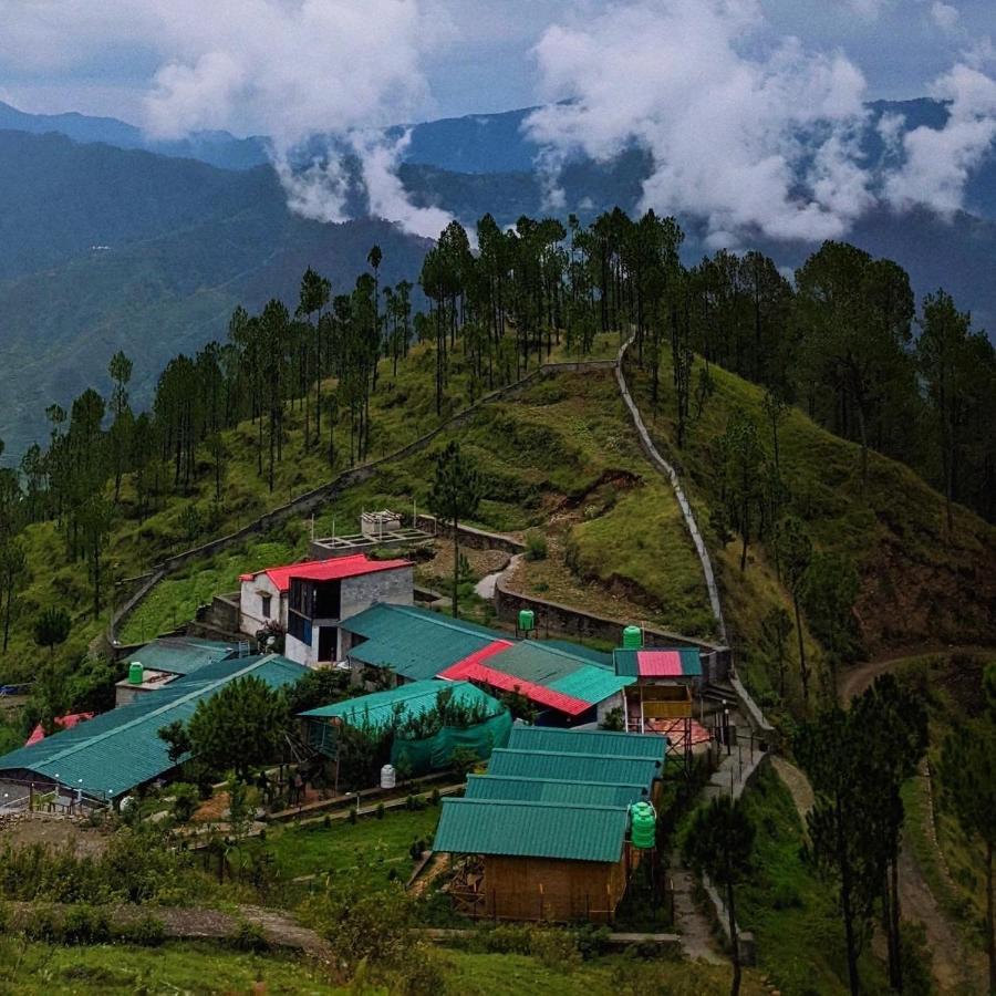 Bsr Farms Resort Pauri Exterior foto