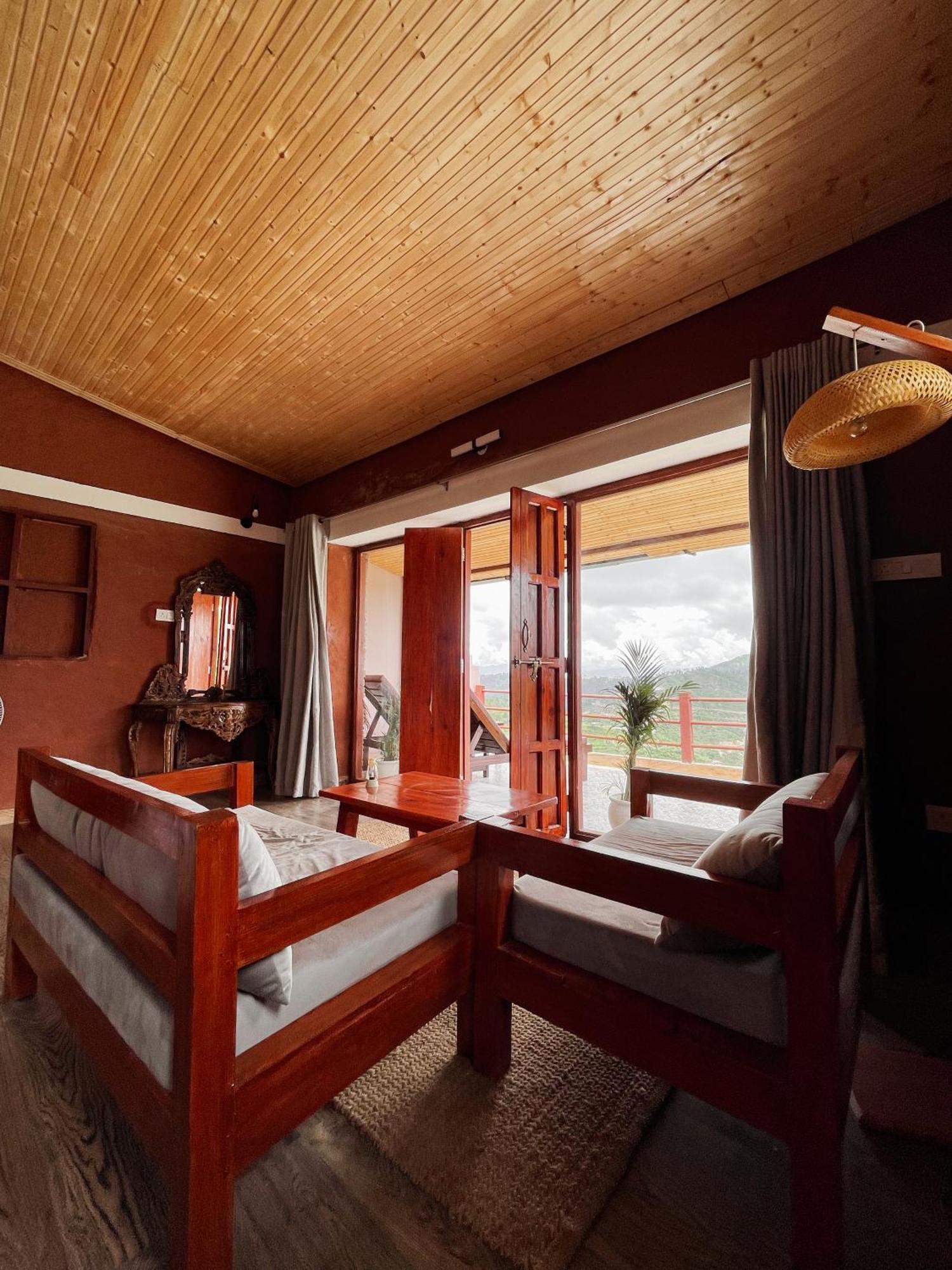Bsr Farms Resort Pauri Exterior foto